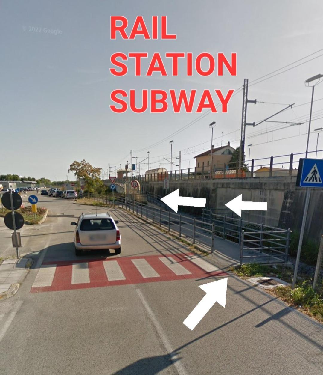 Al Castello - Aeroporto Delle Marche - Ancona Leilighet Falconara Marittima Eksteriør bilde